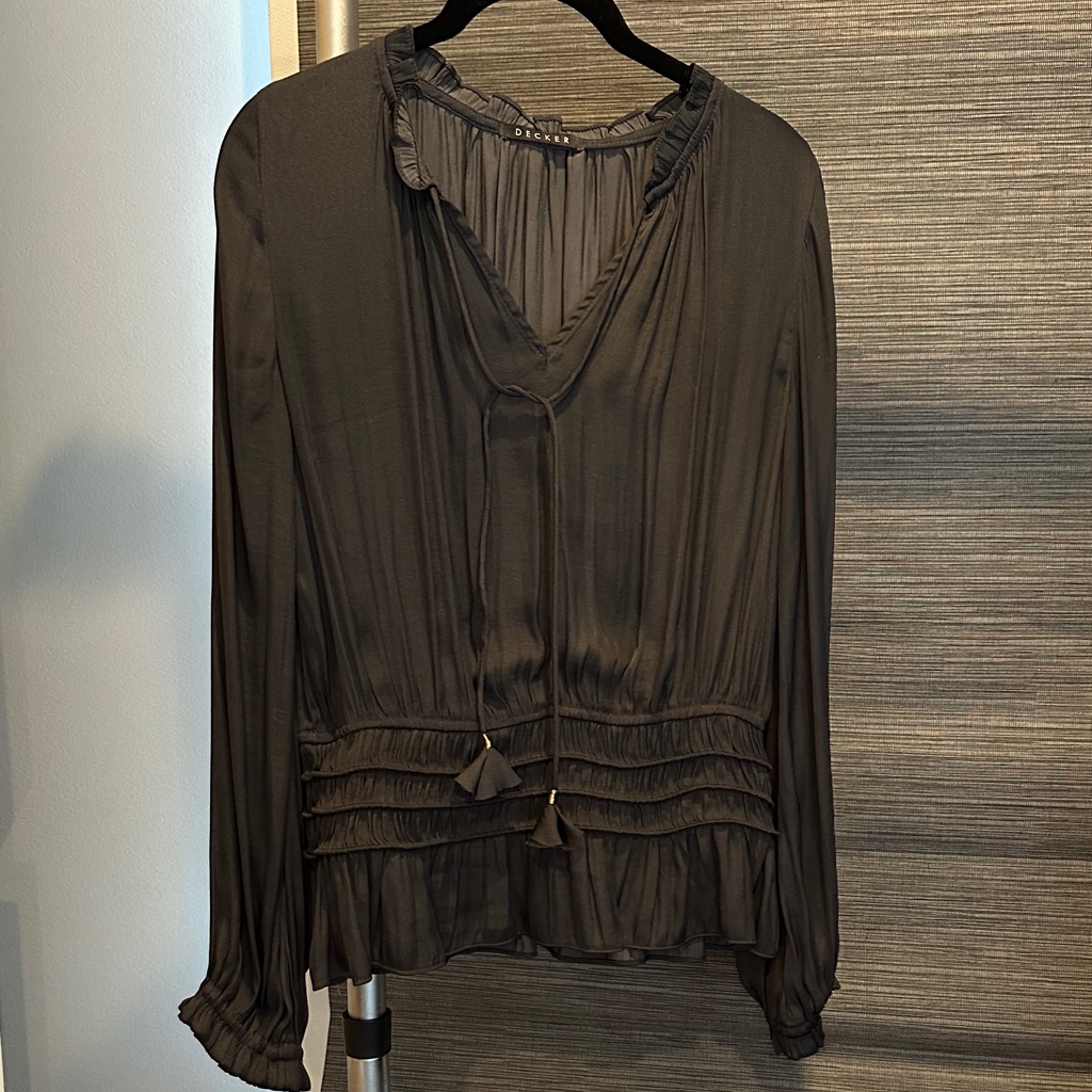 Decker Gunmetal Gray Long-Sleeve Tie-Neck Blouse